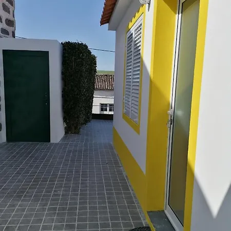 Holiday home Shr Houses